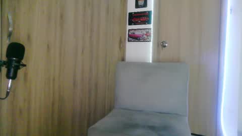 Aaron kwok online show from 10/09/25, 01:14