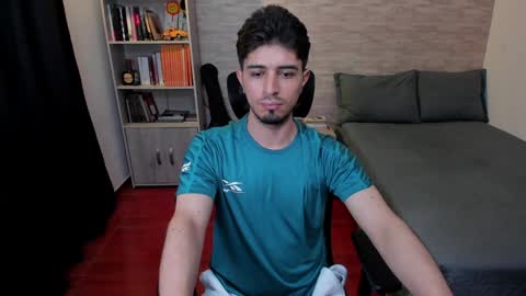 Aaron online show from 12/14/24, 08:40