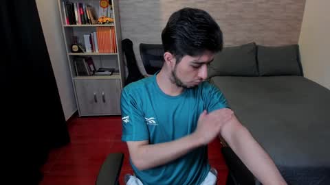 Aaron online show from 01/07/25, 11:03