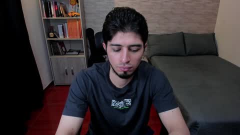 Aaron online show from 01/26/25, 09:29