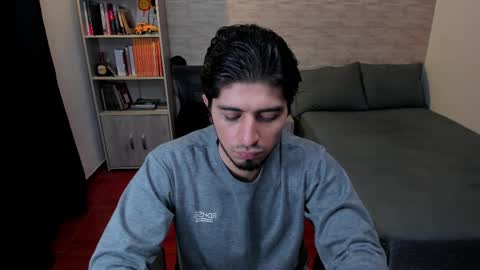 Aaron online show from 02/11/25, 08:52