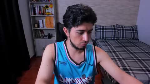 Aaron online show from 11/28/25, 09:28