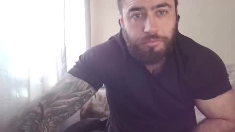 Snapshot of aaron_royal chatting on 05/03/26, 05:02 Davin tayl online show from 05/03/26, 05:02
