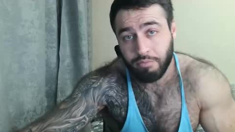 Snapshot of aaron_royal chatting on 05/12/26, 04:15 Davin tayl online show from 05/12/26, 04:15