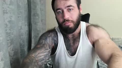 Snapshot of aaron_royal chatting on 05/31/26, 06:09 Davin tayl online show from 05/31/26, 06:09