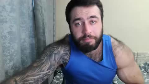 Snapshot of aaron_royal chatting on 06/01/26, 03:36 Davin tayl online show from 06/01/26, 03:36