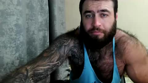 Snapshot of aaron_royal chatting on 07/21/26, 06:43 Davin tayl online show from 07/21/26, 06:43