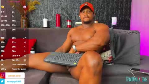 Snapshot of aaron_st chatting on 05/23/26, 06:34 Aaron online show from 05/23/26, 06:34
