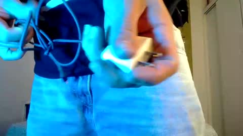 Your aron  online show from 03/04/25, 04:06