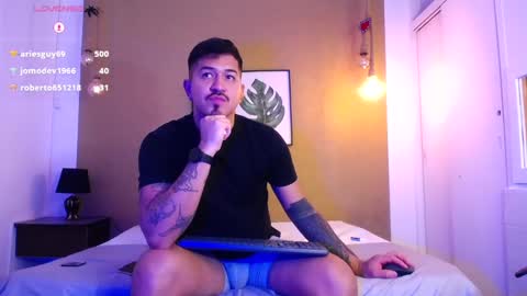 Your aron  online show from 03/07/25, 09:51