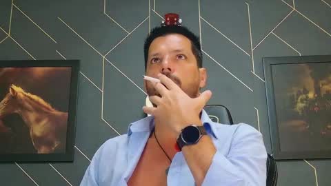 Aaron online show from 03/10/25, 03:23