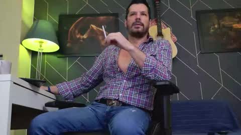 Aaron online show from 01/13/26, 03:17