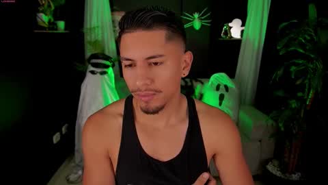 AARON  online show from 10/10/25, 02:16