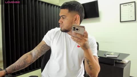 ig aaron hunter123 online show from 03/03/26, 02:23