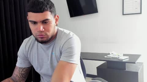 ig aaron hunter123 online show from 03/30/26, 02:18