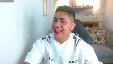 Aaron online show from 09/12/25, 12:05