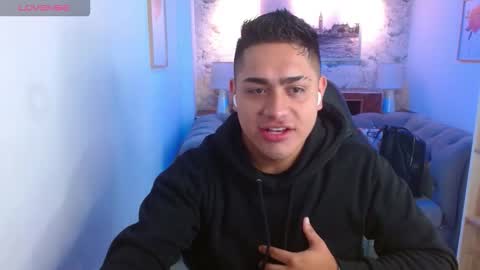 Aaron online show from 09/22/25, 12:07