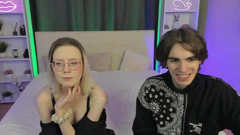 Snapshot of aataraxx chatting on 12/14/24, 09:07 Fiona and Harry online show from 12/14/24, 09:07