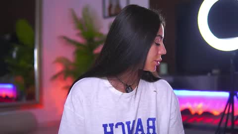 Alexa online show from 04/14/26, 05:57