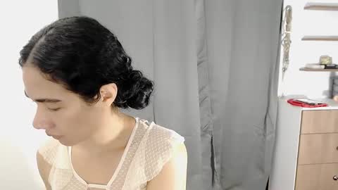 Snapshot of abbi_mooncb chatting on 10/07/25, 12:57 Abbi mooncb online show from 10/07/25, 12:57