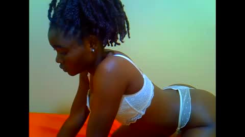 Snapshot of abbiehh chatting on 04/16/26, 07:09 abbiehh online show from 04/16/26, 07:09