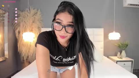 Abbie  online show from 11/28/25, 11:07