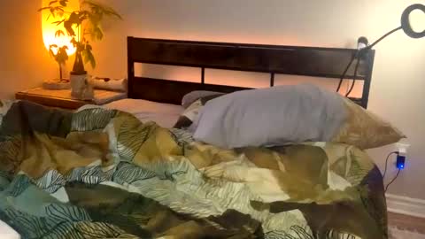 Snapshot of abbienextdoor chatting on 01/23/25, 04:26 Abbie online show from 01/23/25, 04:26