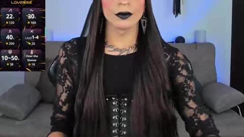 Abbigail Fuster  online show from 10/01/25, 10:21