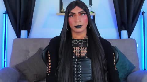 Abbigail Fuster  online show from 04/30/26, 10:32