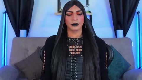 Abbigail Fuster  online show from 05/01/26, 10:31