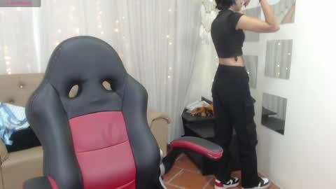 Abbi online show from 12/11/24, 07:14