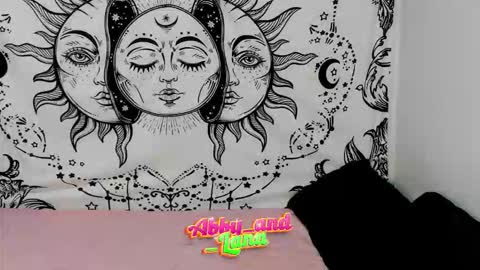 Snapshot of abby_and_lana chatting on 11/25/25, 11:38 ABBY LANNA online show from 11/25/25, 11:38