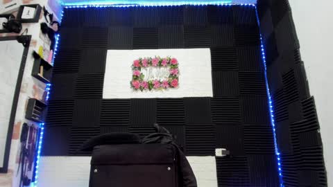 Abby Connie online show from 02/02/25, 08:46