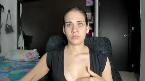 Snapshot of abby_connie chatting on 06/26/26, 01:21 Abby Connie online show from 06/26/26, 01:21