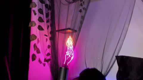 Abby online show from 11/07/25, 09:59