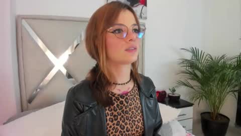 abby jones online show from 02/12/26, 04:07