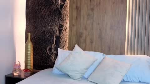 Abbygail online show from 10/24/25, 02:24