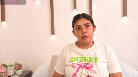 Abbygail online show from 12/16/25, 12:21