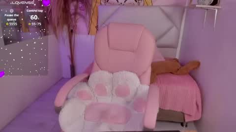 Snapshot of abby_piink chatting on 04/27/26, 04:27 ABBY online show from 04/27/26, 04:27