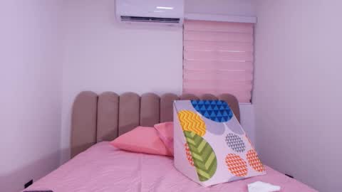 Abby online show from 12/01/25, 07:19