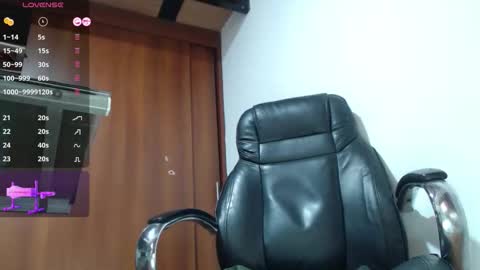 Vannesa online show from 10/20/25, 11:10