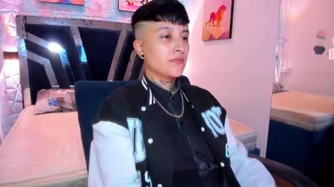Snapshot of abby_thommson chatting on 10/01/25, 01:44 Abby online show from 10/01/25, 01:44