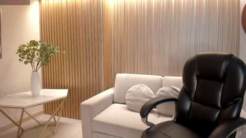 Abby Dalton  online show from 04/17/26, 06:44