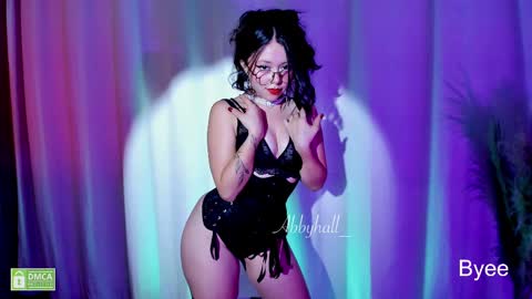 Snapshot of abbyhall__ chatting on 12/28/24, 03:47 INSTAGRAM abby hall82 online show from 12/28/24, 03:47