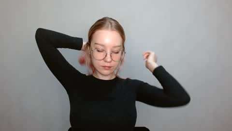 Snapshot of abbymoore__ chatting on 12/15/24, 08:41 Abby Lovense is active online show from 12/15/24, 08:41