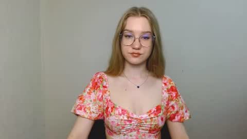 Snapshot of abbymoore__ chatting on 07/17/26, 09:16 Abby Lovense is active online show from 07/17/26, 09:16