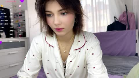 Snapshot of abbymoos chatting on 05/08/26, 09:14 Abby online show from 05/08/26, 09:14