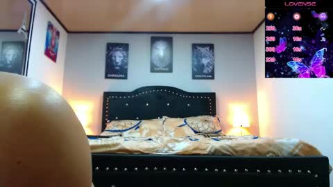 abbyshinne online show from 04/21/26, 01:39