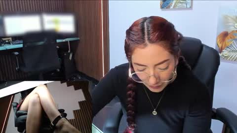 Abby Stones online show from 03/08/25, 06:26