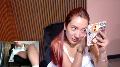 Snapshot of abbystones chatting on 07/22/26, 11:35 Abby Stones online show from 07/22/26, 11:35